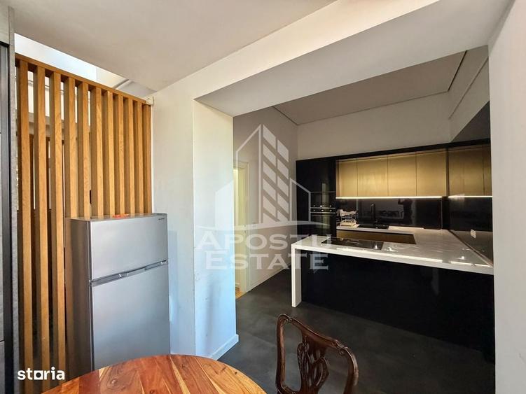 Apartament cu 4 camere în Ultracentral