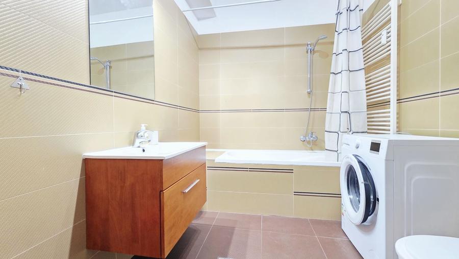 Apartament cu 2 camere semidecomandat în UTA