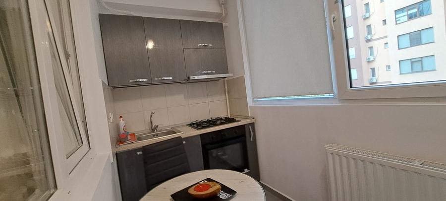 Apartament cu 2 camere decomandat în Militari