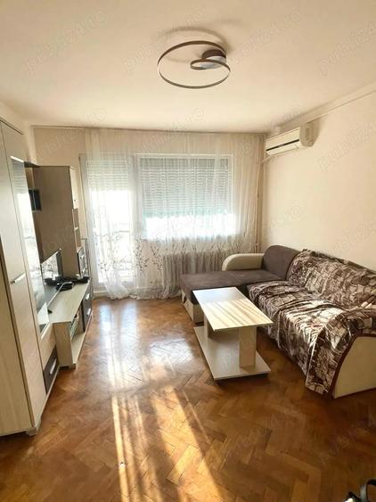 Apartament cu 3 camere decomandat, mobilat în Take Ionescu