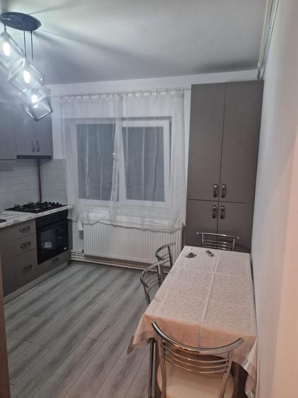 Garsonieră decomandată în Exterior Vest