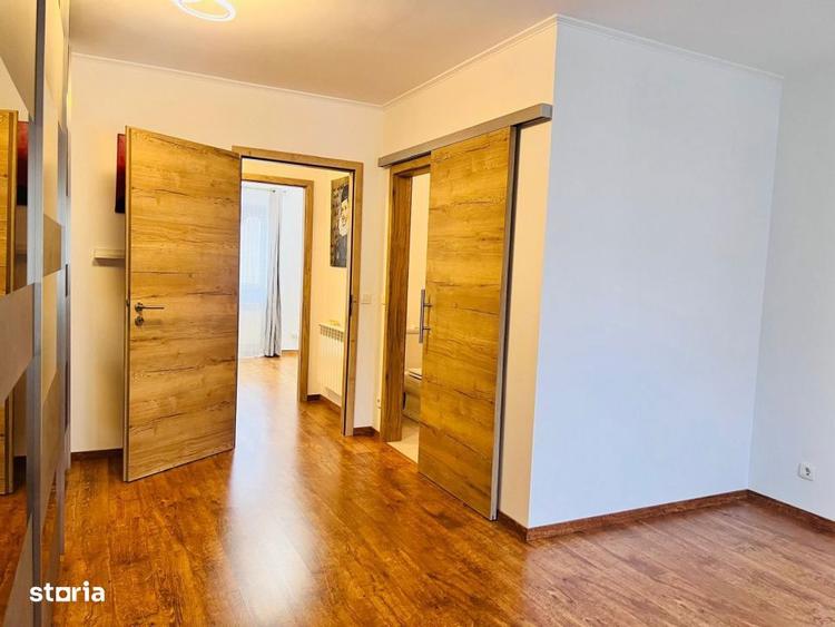 Apartament cu 3 camere, mobilat în Băneasa