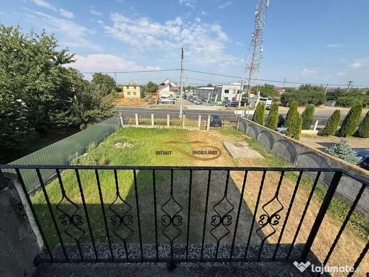 Casă cu 5 camere cu Teren 1715 Mp în Calea Romanului