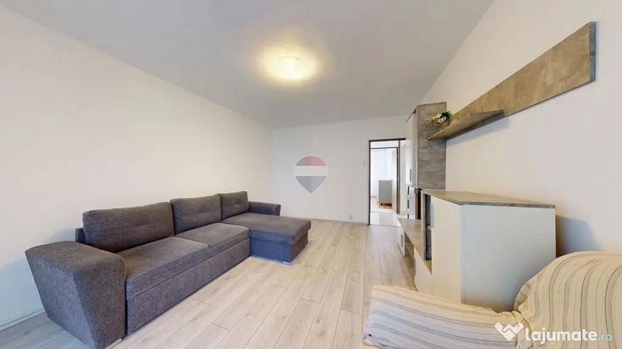 Apartament cu 2 camere decomandat în Răcădău