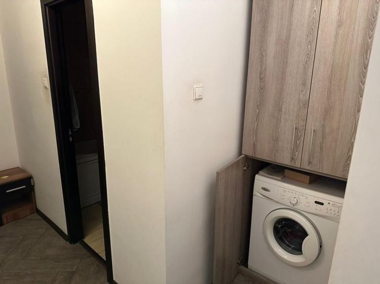 Apartament cu 2 camere decomandat în Militari