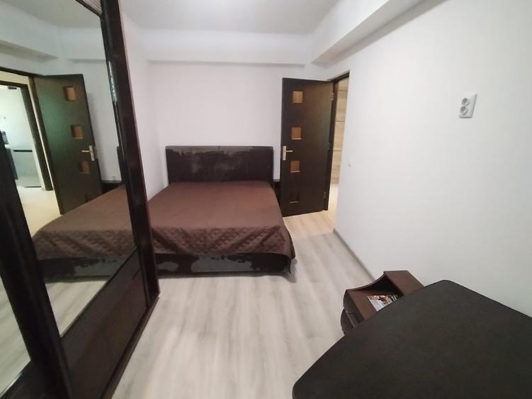Apartament cu 2 camere decomandat în Galata