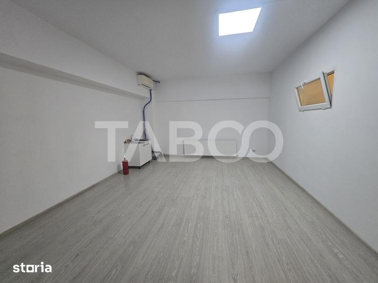 Spațiu comercial, de 110 mp, în Broscărie
