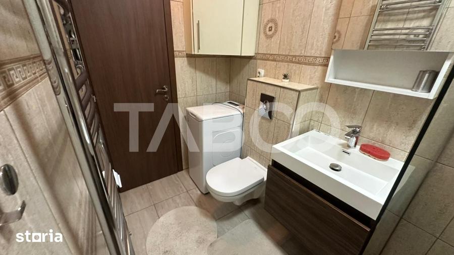 Apartament cu 3 camere semidecomandat în Central