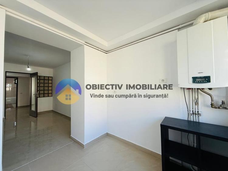 Apartament cu 4 camere decomandat în Dărmănești