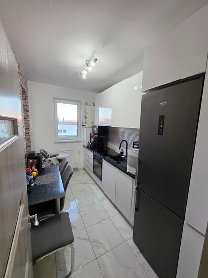 Apartament cu 2 camere decomandat în Theodor Pallady