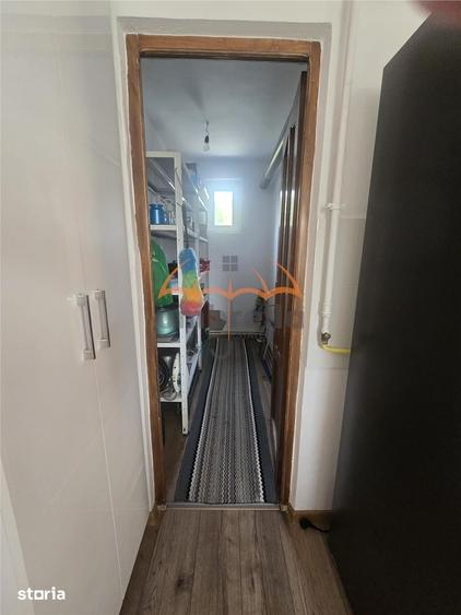 Casă cu 6 camere cu Teren 2424 Mp în Iclod
