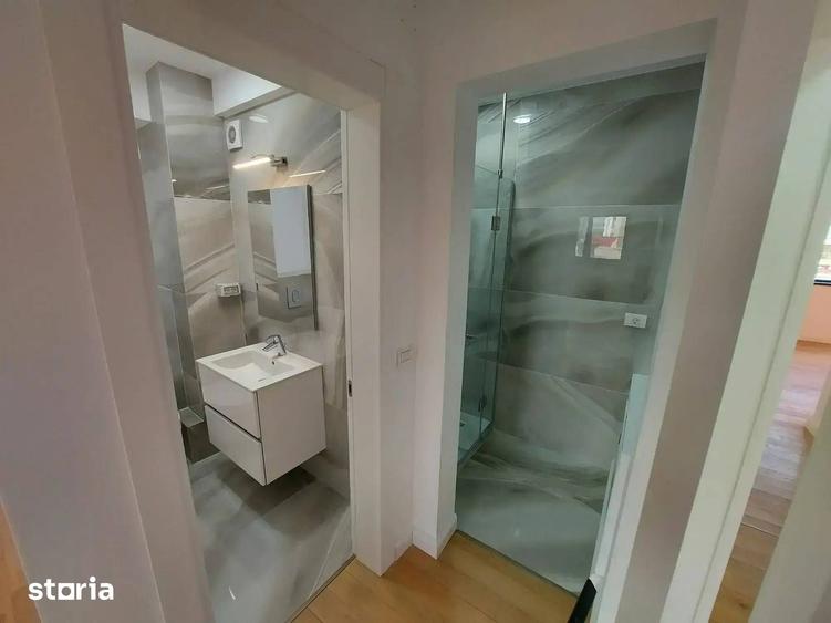 Apartament cu 3 camere decomandat în Dorobanți