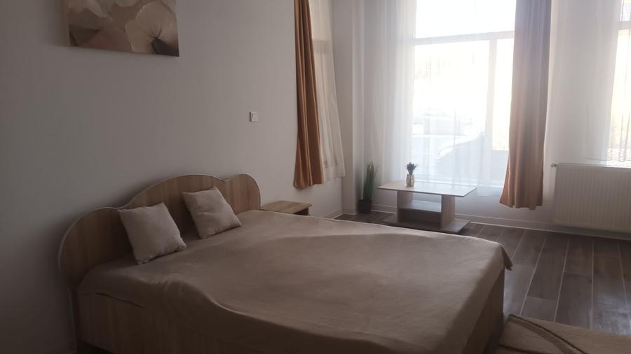 Apartament cu 2 camere decomandat în Semicentral