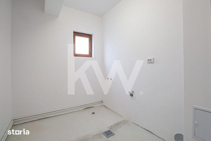 Apartament cu 3 camere decomandat în Sud