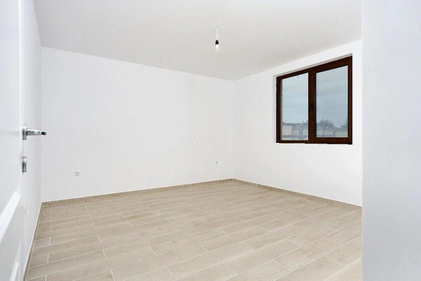 Casă cu Teren 440 Mp în Chiscani