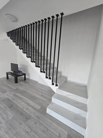 Casă cu 4 camere cu Teren 250 Mp în Moșnița Nouă