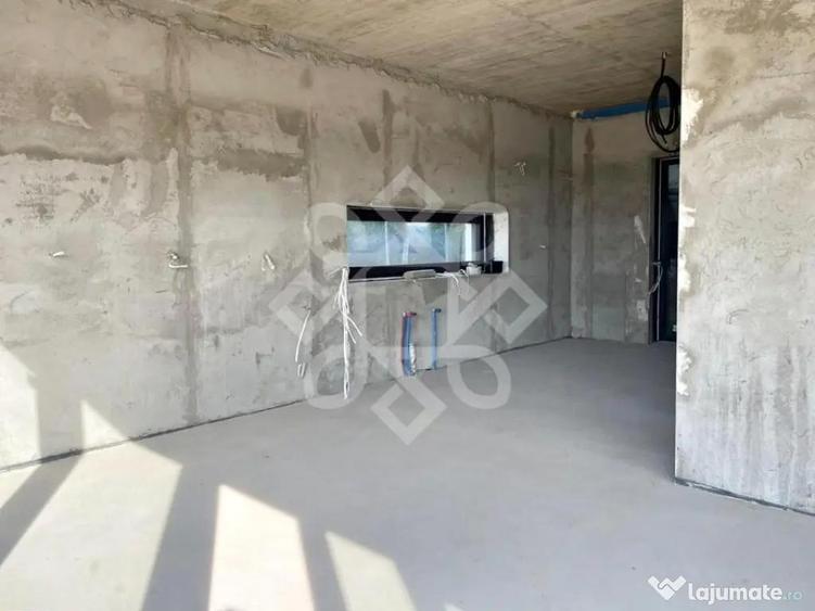 Casă cu 7 camere cu Teren 1146 Mp în Dealuri Oradea
