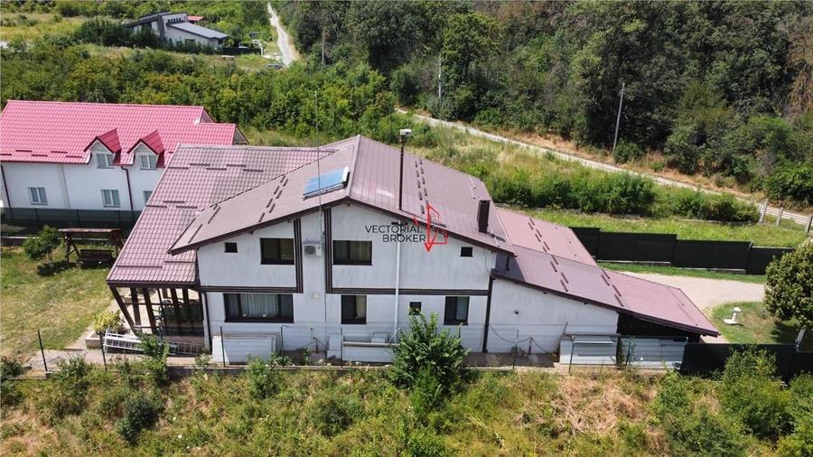 Casă individuală cu 5 camere cu Canalizare în Cernica