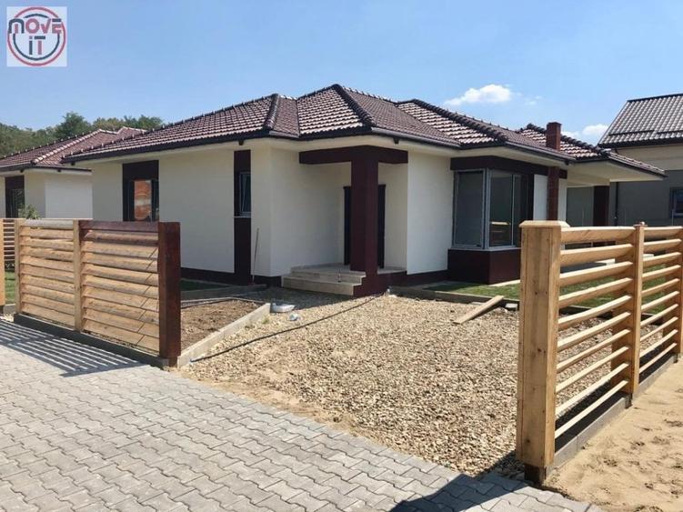 Casă individuală cu 4 camere cu Teren 422 Mp în Corbeanca