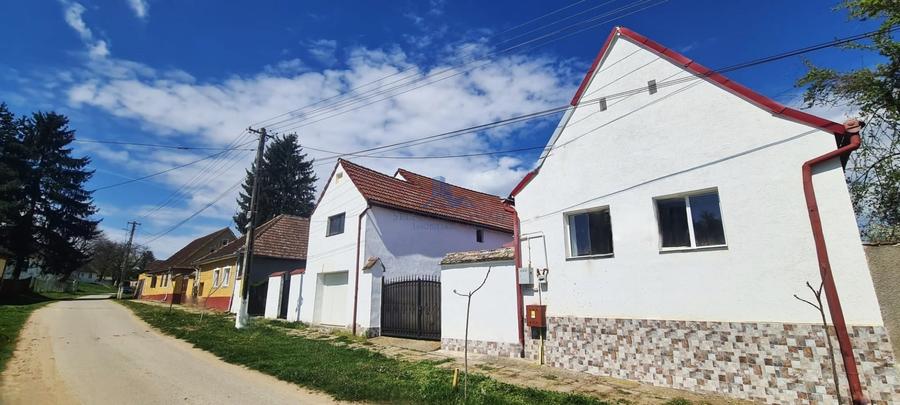 Casă individuală cu 3 camere cu Canalizare în Hosman