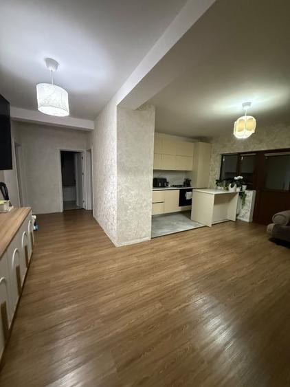 Casă individuală cu 4 camere cu Teren 330 Mp în Olteni