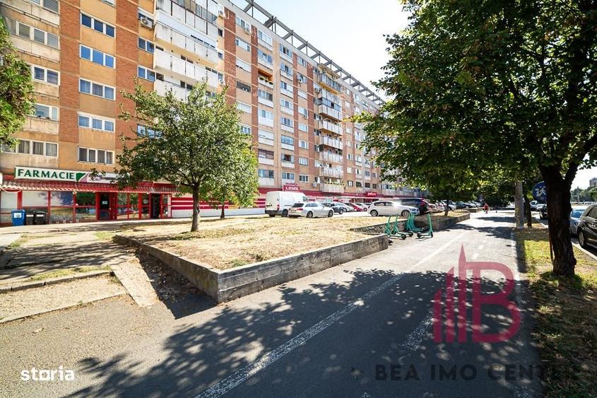 Apartament cu 4 camere în Aurel Vlaicu