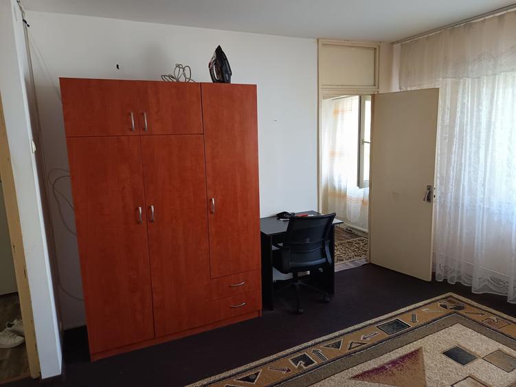Garsonieră decomandată în Mărășești