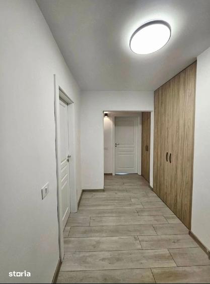 Apartament cu 2 camere, mobilat în Delfinariu