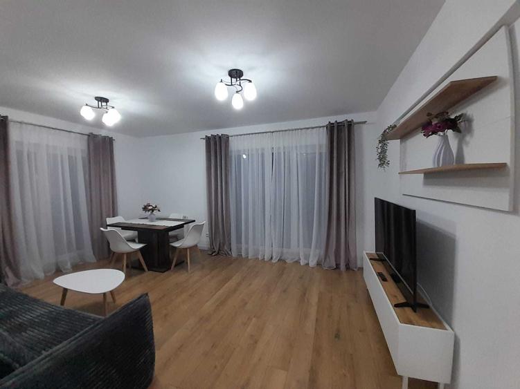 Apartament cu 2 camere decomandat în Apahida