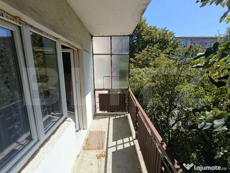 Apartament 3 camere, etaj 2, Micro 16 - Satu Mare (Satu-Mare) - 2