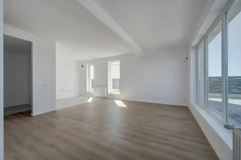Apartament cu 3 camere decomandat în Nord