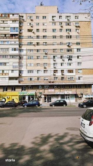 Apartament cu 2 camere decomandat în Viziru 3