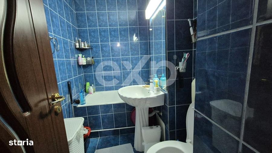 Apartament cu 3 camere decomandat în Găvana