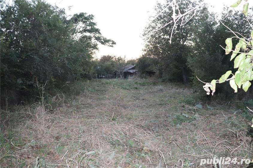 Casă cu 5 camere cu Teren 1367 Mp în Frasinu