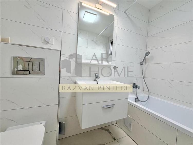 Apartament cu 3 camere decomandat, mobilat în Păulești