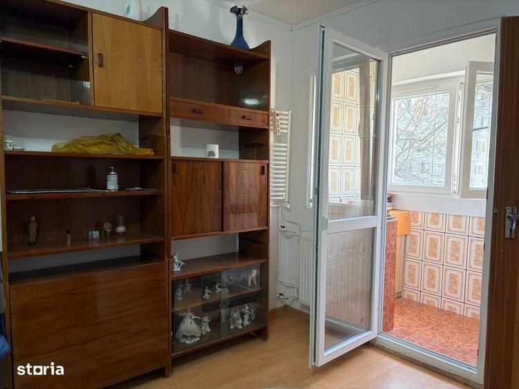 Apartament cu doua camere, Aparatorii Patriei, 65.000 - 2