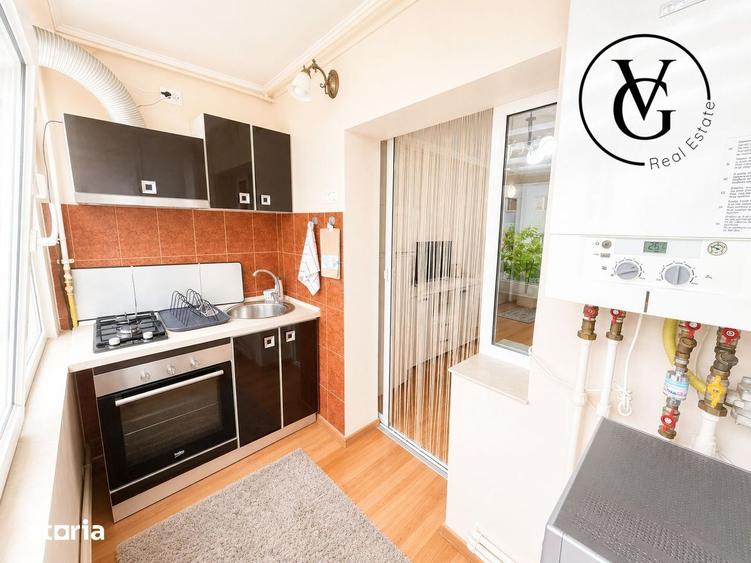 Apartament cu 3 camere semidecomandat, mobilat în Tomis III