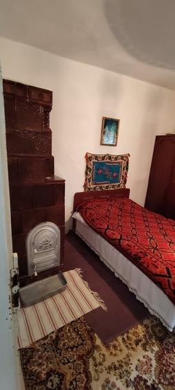 Casă cu 4 camere cu Teren 455 Mp în Central