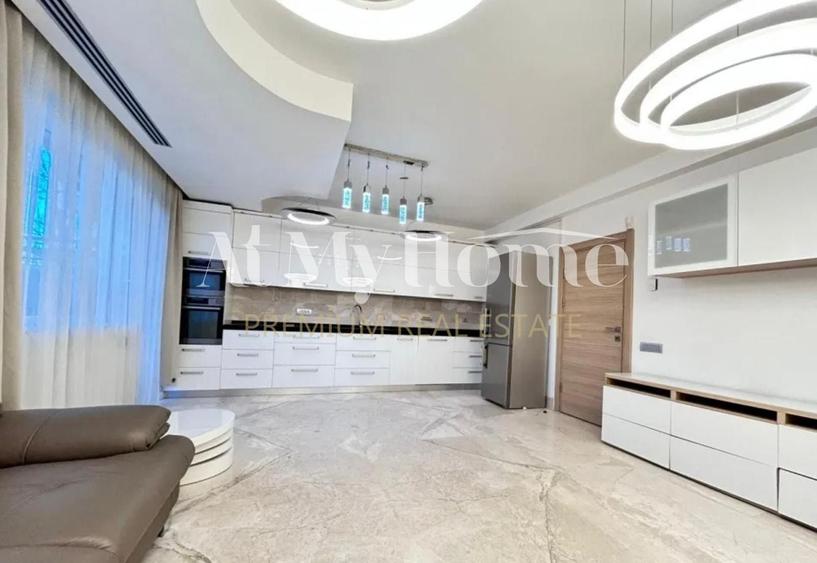 Casă cu 3 camere cu Piscina în Pipera