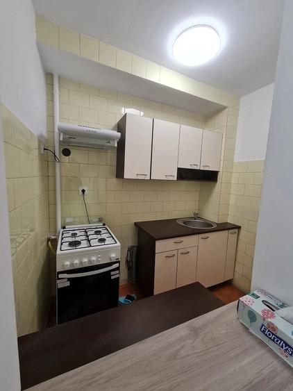 Garsonieră semidecomandată în Titan