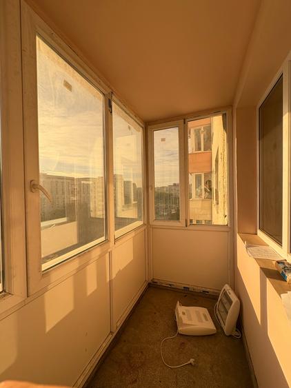 Apartament cu 2 camere semidecomandat în Iancului