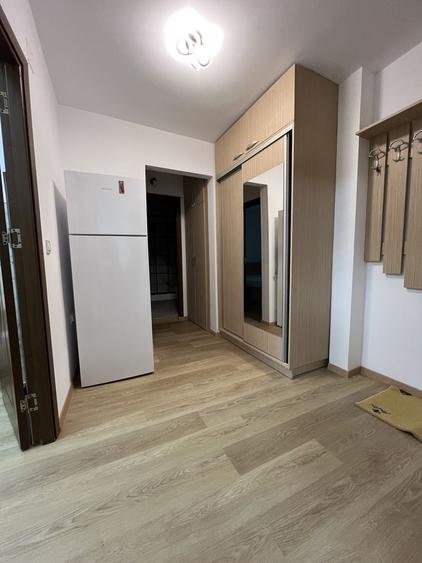 Apartament cu 2 camere decomandat în Runcu