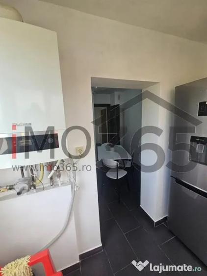 Apartament cu 3 camere decomandat în Popa Șapcă