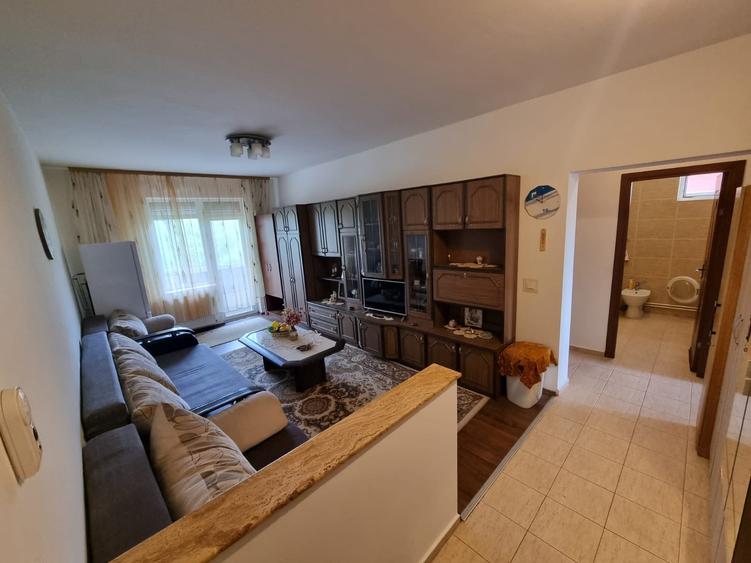 Apartament cu 2 camere în Cetate