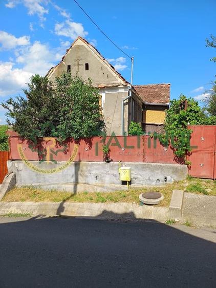 Casă individuală cu 2 camere cu Teren 1647 Mp în Hașag