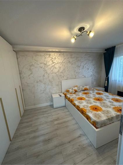 Apartament cu 2 camere decomandat în Zahana