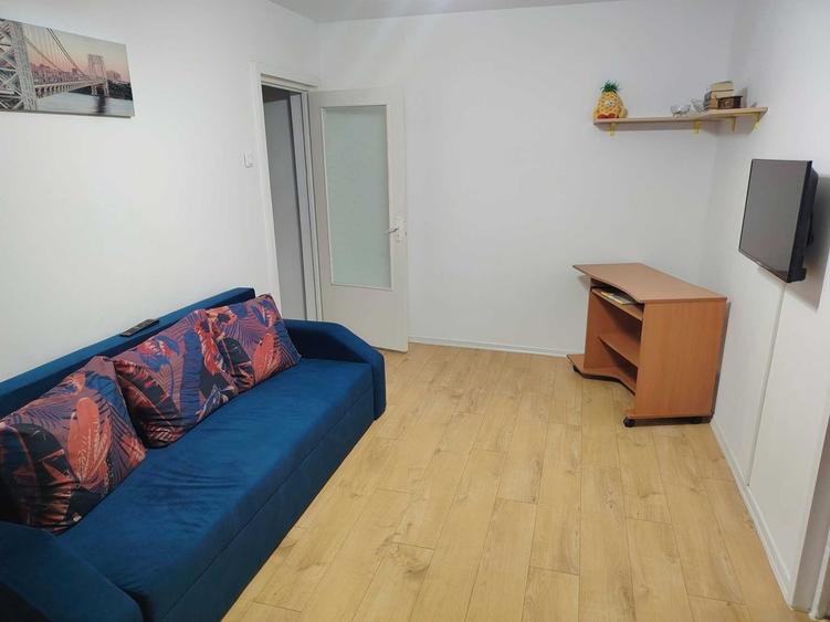 Apartament cu 2 camere semidecomandat în Brătianu