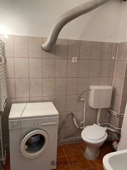 Garsonieră decomandată în Central