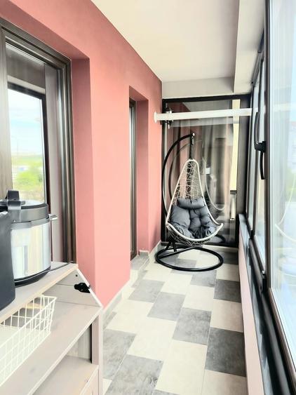 Apartament cu 2 camere decomandat, mobilat în Universitate