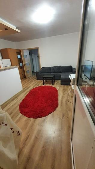 Garsonieră semidecomandată în Titan